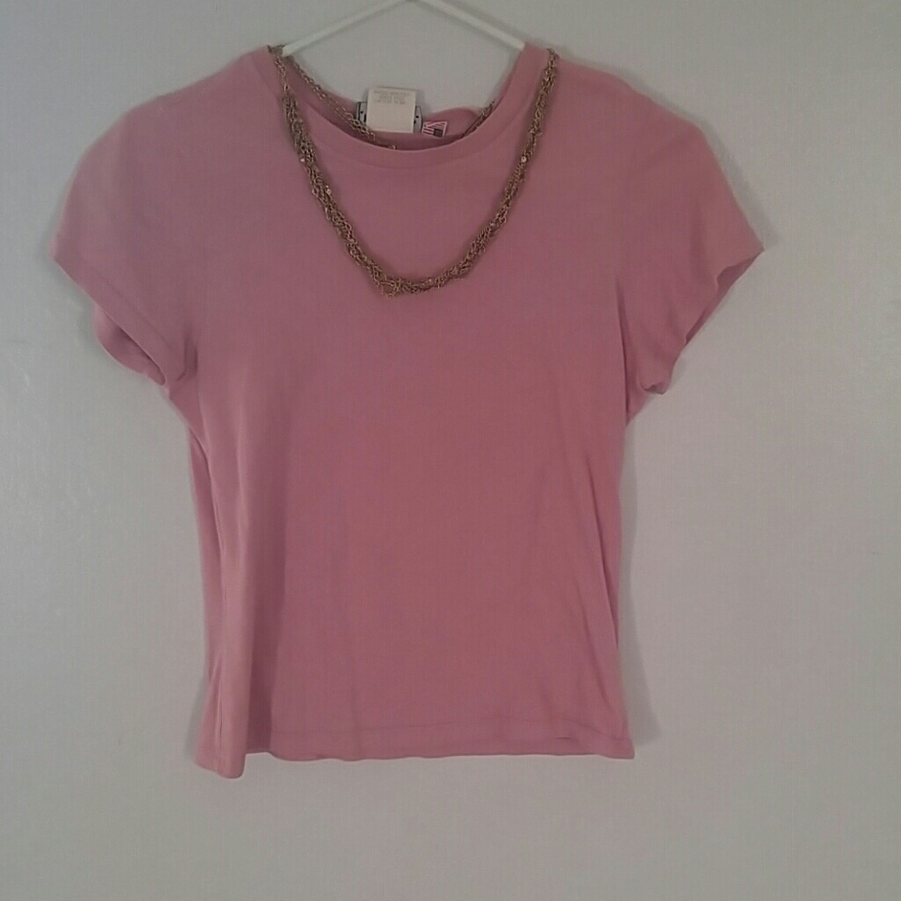 Basic comfy t shirt in size medium pink mauve